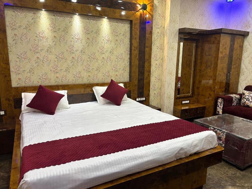 Hotel Shyam Inn Buxar Eksteriør billede
